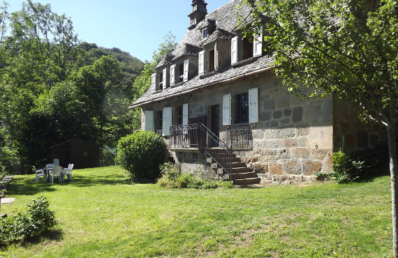 cantaltitude.fr - Gîte au coeur du pays vert